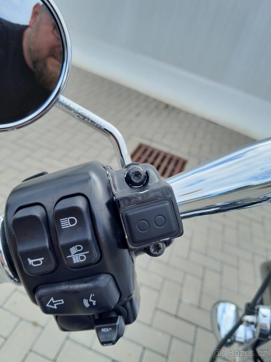 Harley Davidson ROAD KING - 8