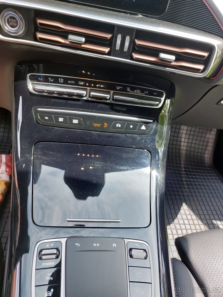 Mercedes Benz EQC 400 4-matic ODPOČET DPH - 8