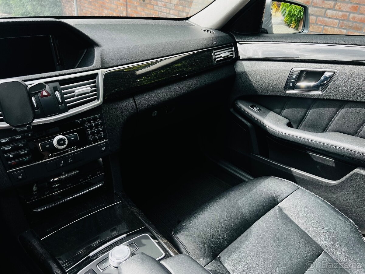 Mercedes Benz E350 CDI W212 Avantgarde 2011 - 8
