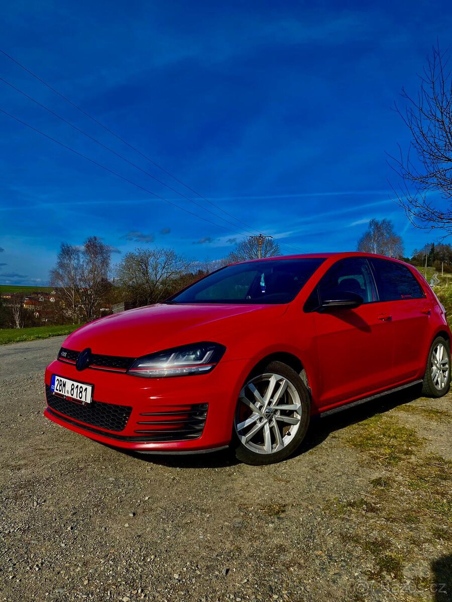Prodám VW Golf mk7 GTI - 8