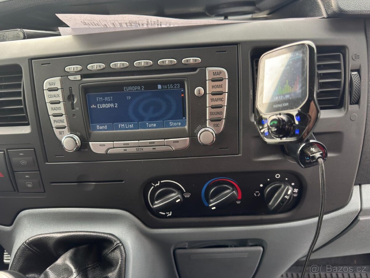 Ford-Transit Sport - 8