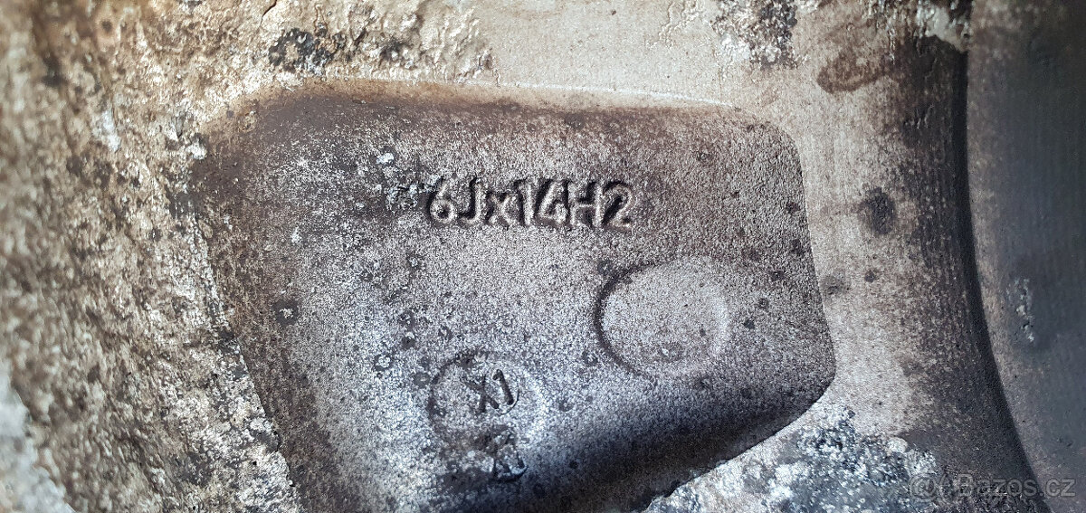 VW Polo Zimní sada Pneu + Disky 14" - 8