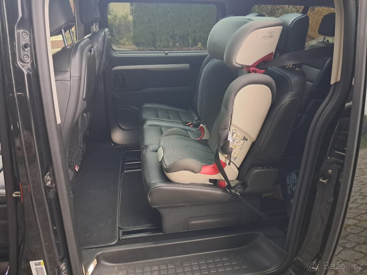 Peugeot Traveller - 8