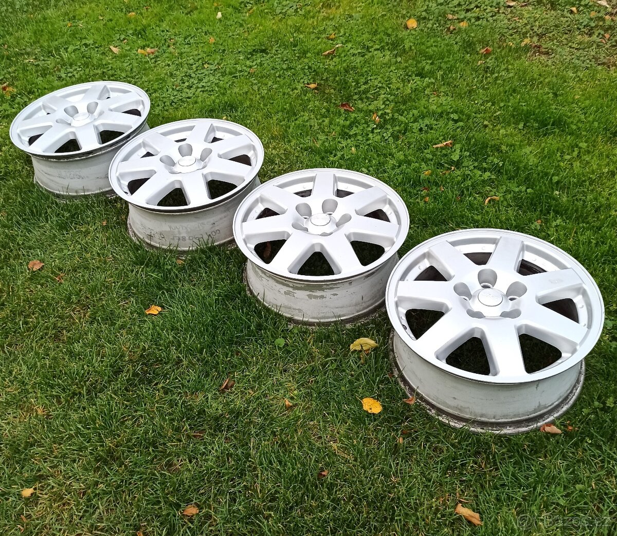 Sada kol Jeep Grand Cherokee R18 5x127 - 8