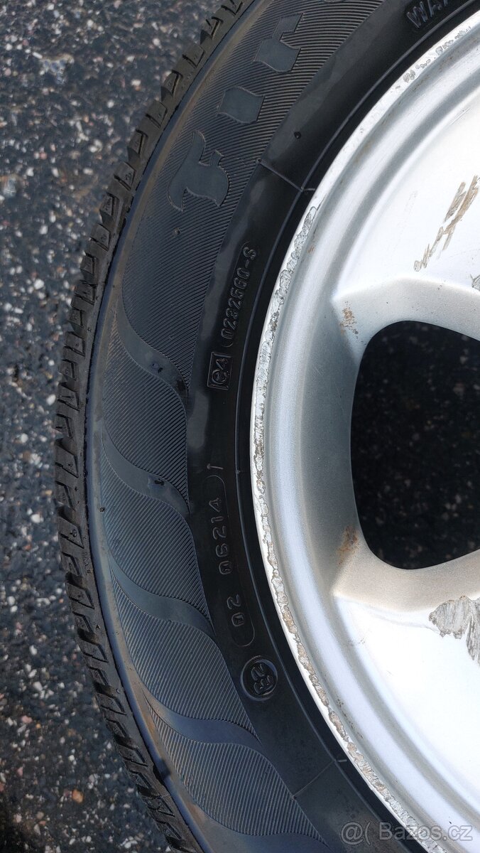 Letní pneu - 165/65 R14, disky - 51/2J×14 - 8