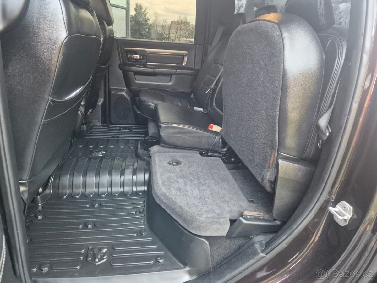Dodge Ram 1500 5.7 HEMI rok 2013 - 8