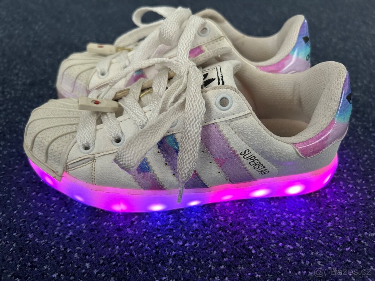 Adidas - 8