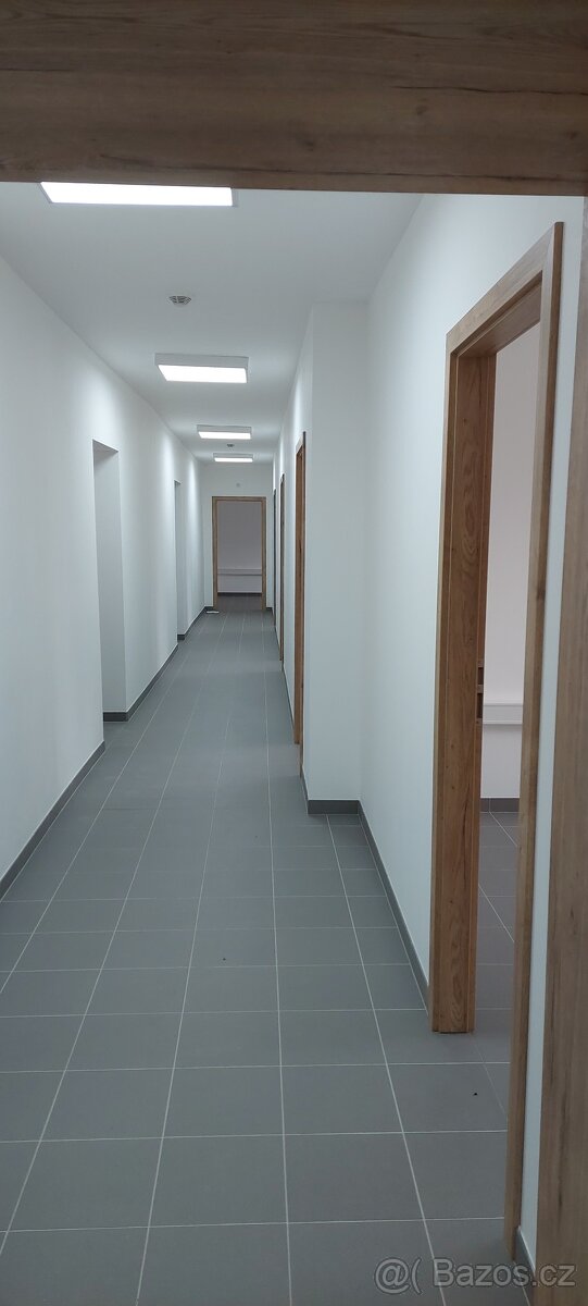Kanceláře - 8