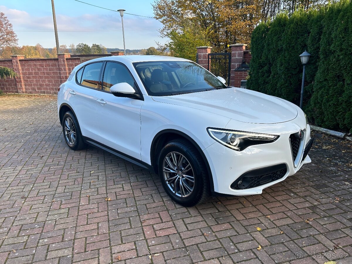 Alfa Romeo Stelvio Q4 2.2d 154Kw r.v.2018 220Tkm odpočet DPH - 8