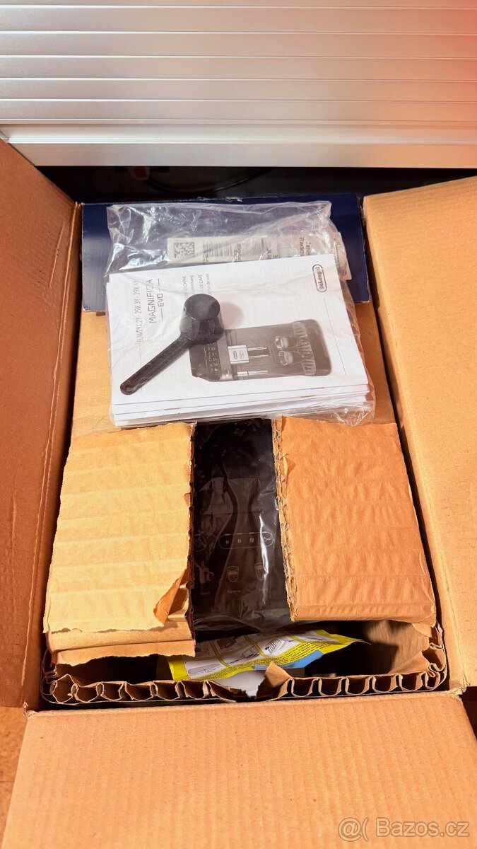 DeLonghi Magnifica EVO - 8