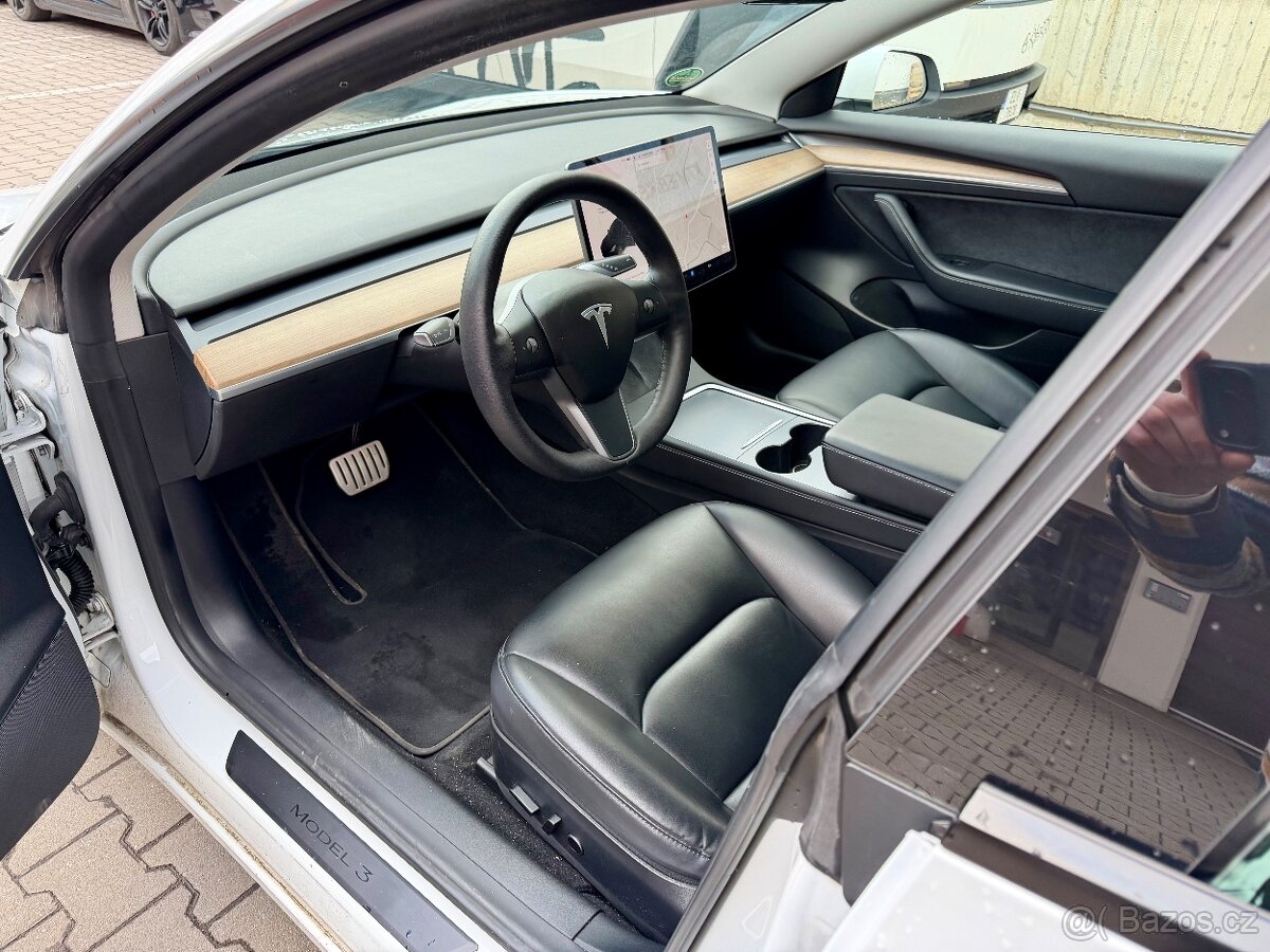 Tesla Model 3 Performance Dual Motor AWD (2021) - 8