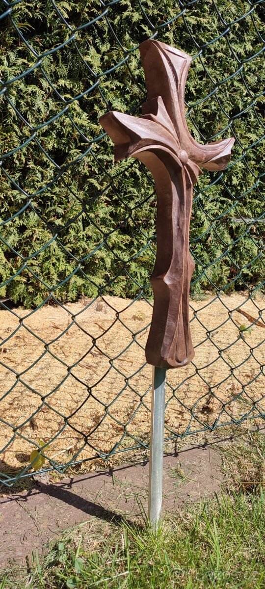 Kříž s upevněním do země 2, umělý kámen,dekorace - 8