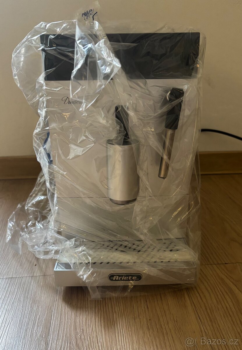 Automatický kávovar Ariete Diadema Pro 1452/01 stříbrný - 8