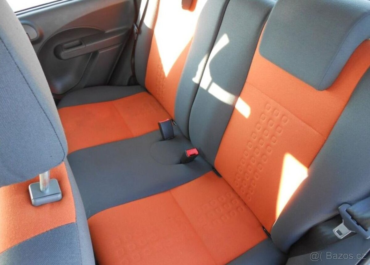 Fiat Panda 1,2 44 kW Historie benzín - 8