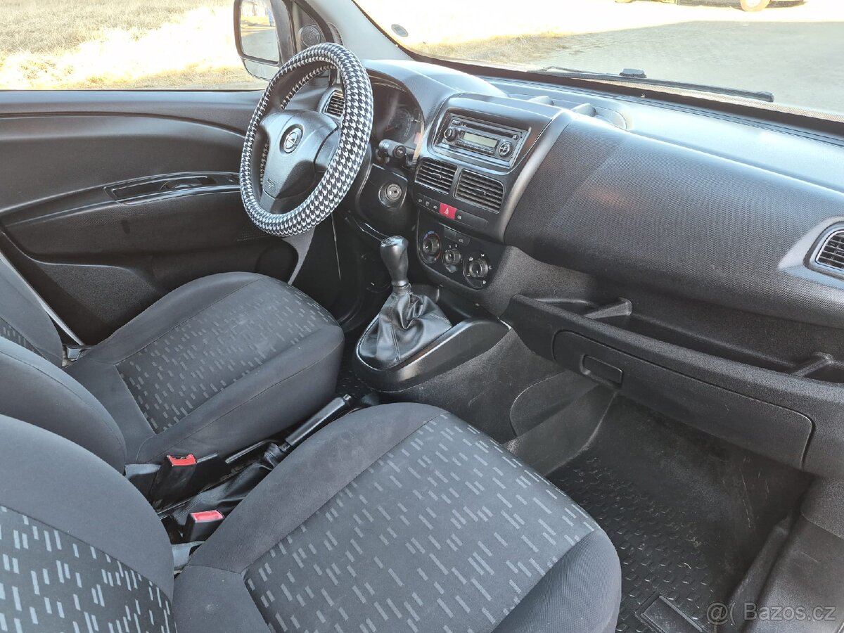 Opel combo - 8