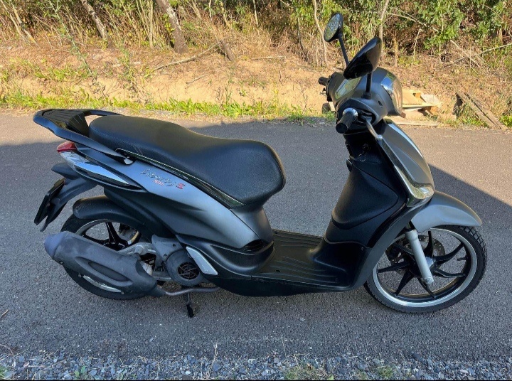 Piaggio Liberty iGET 125 - 8