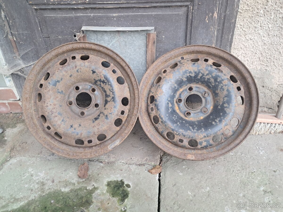 Škoda Fabia (Roomster) plecháče 6Jx15 - 8