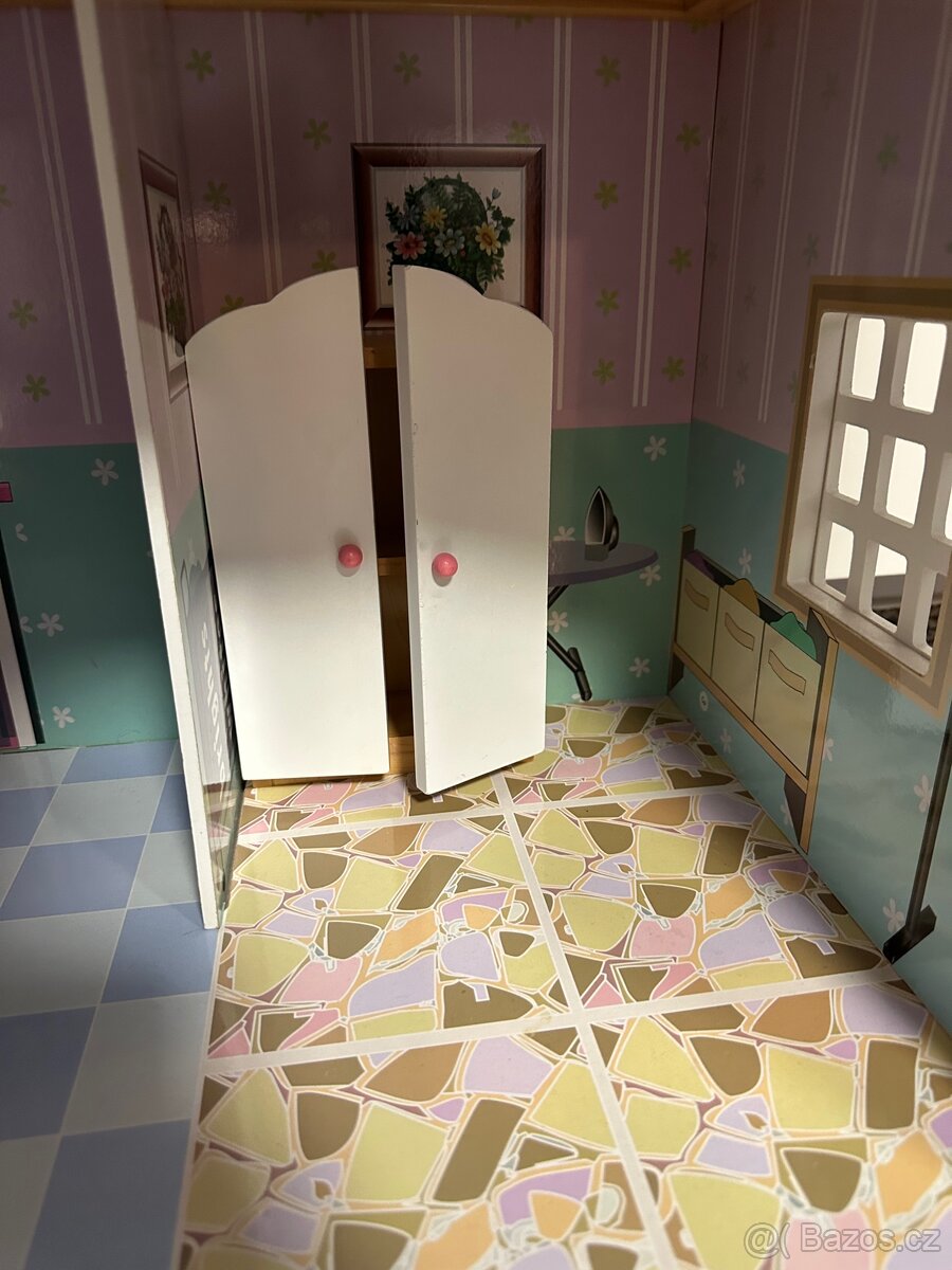 Domeček pro panenky - 8