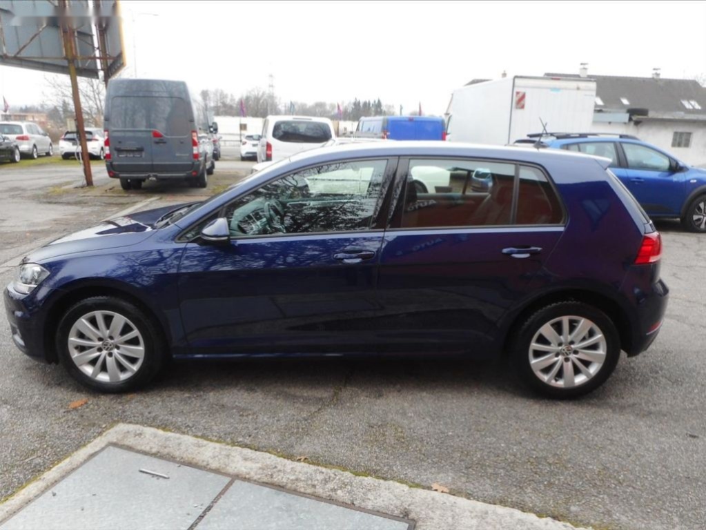 Volkswagen Golf,1,6 TDi - 8