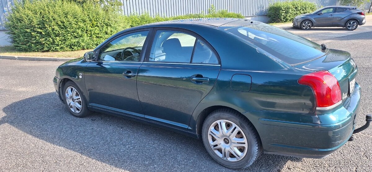 Prodám Toyota Avensis 2,0 D4D - 8