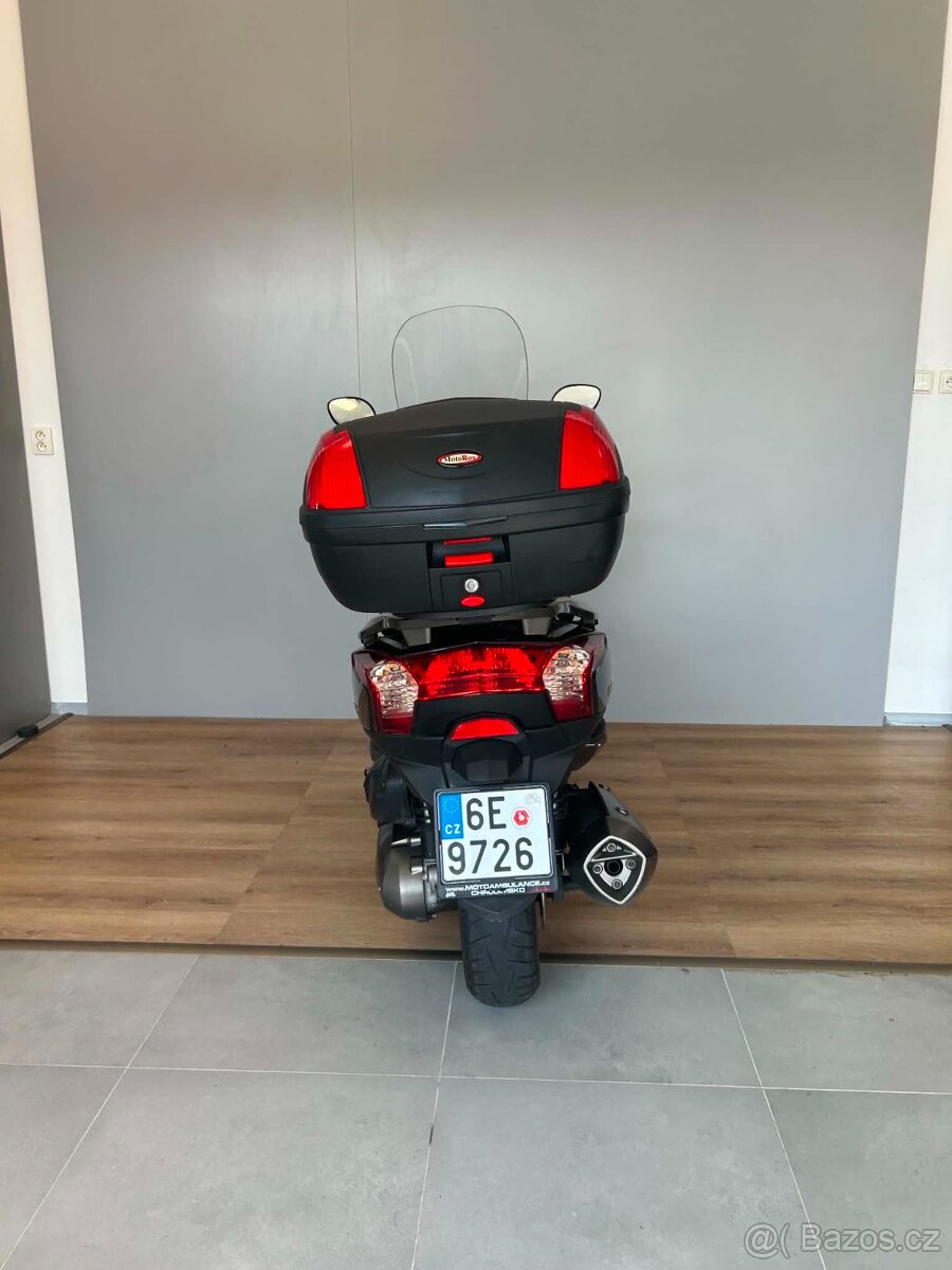 Kymco Downtown 300 - 8