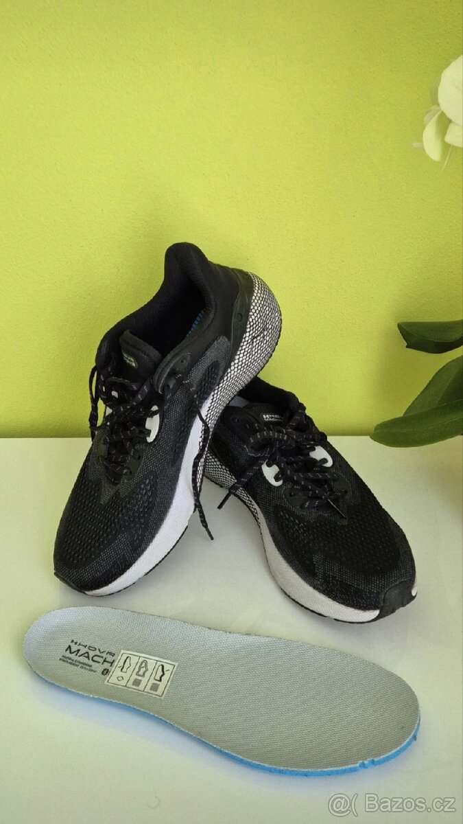 Pánské běžecké boty Under Armour - 8