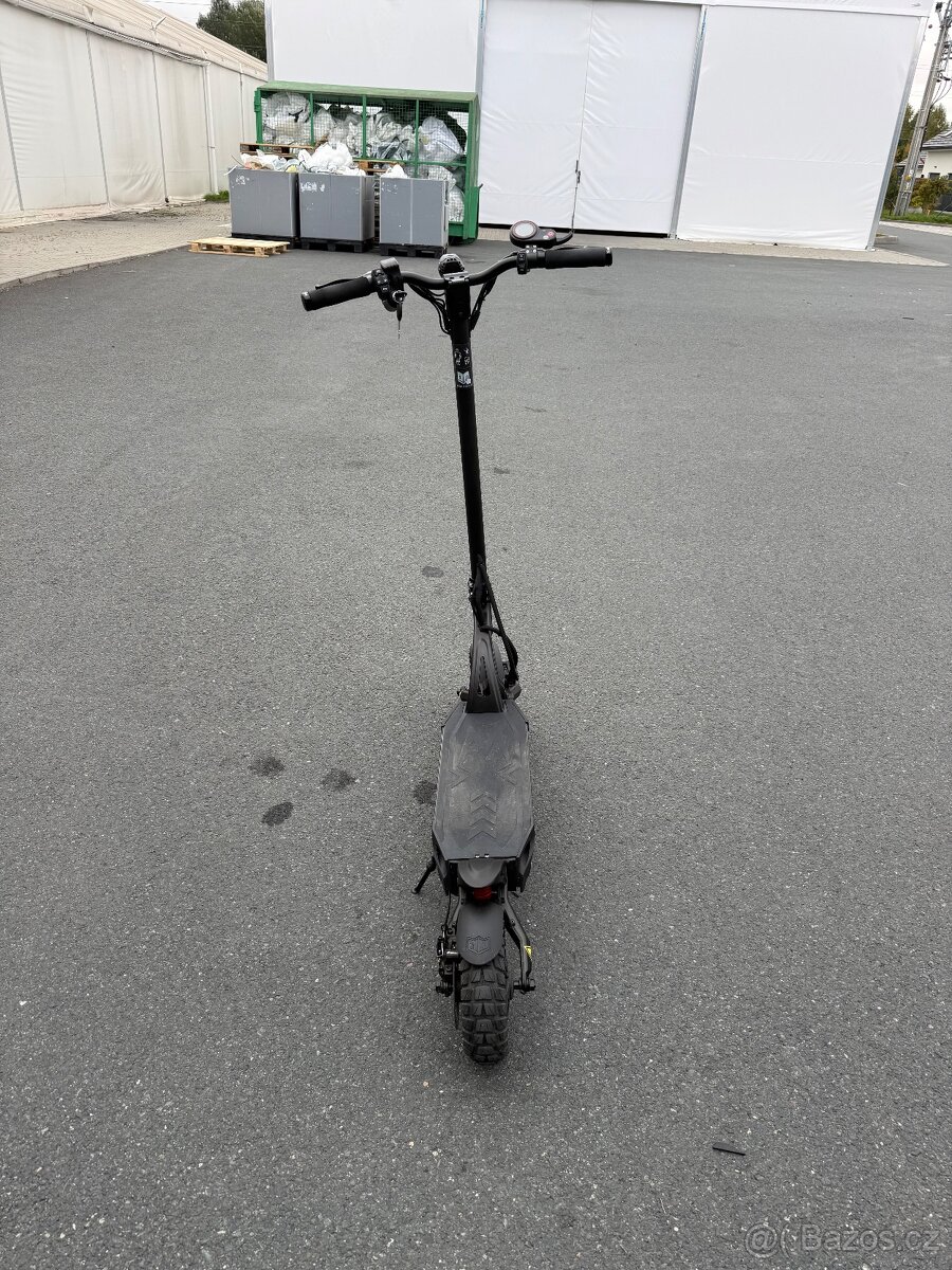 Elektrokoloběžka Kaboo mantis plus v2 edition - 8