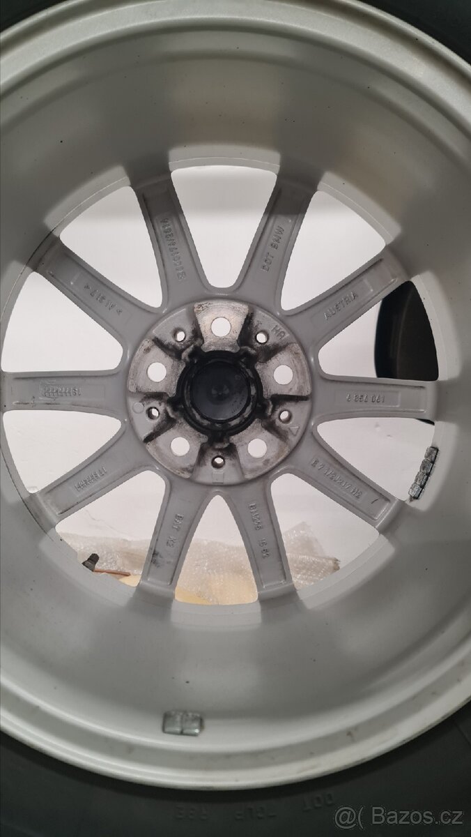 BMW X1 a X2 original sada alu kol letní - 8