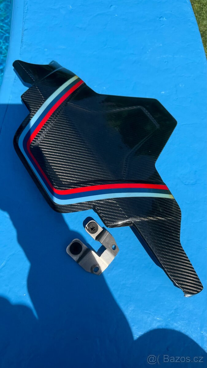 BMW M5f90,M8 X5M X6M karbonové kryty motoru tři části origin - 8