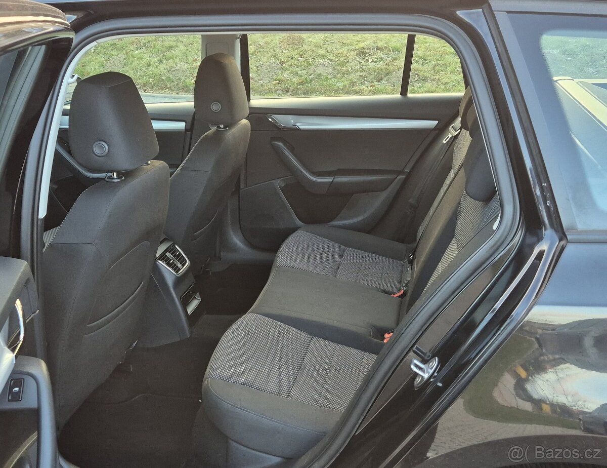 Škoda Octavia 3 1.4TSI 103KW Ambition 2majitel servisní kni - 8