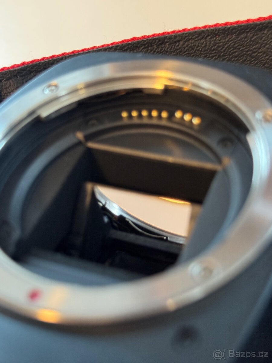 Canon EOS 80D tělo, zrcadlovka - 8