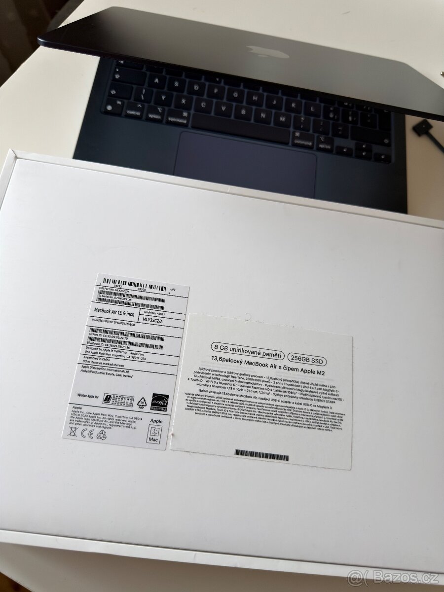 MacBook Air 13" M2, 256gb v TOP stavu - 8