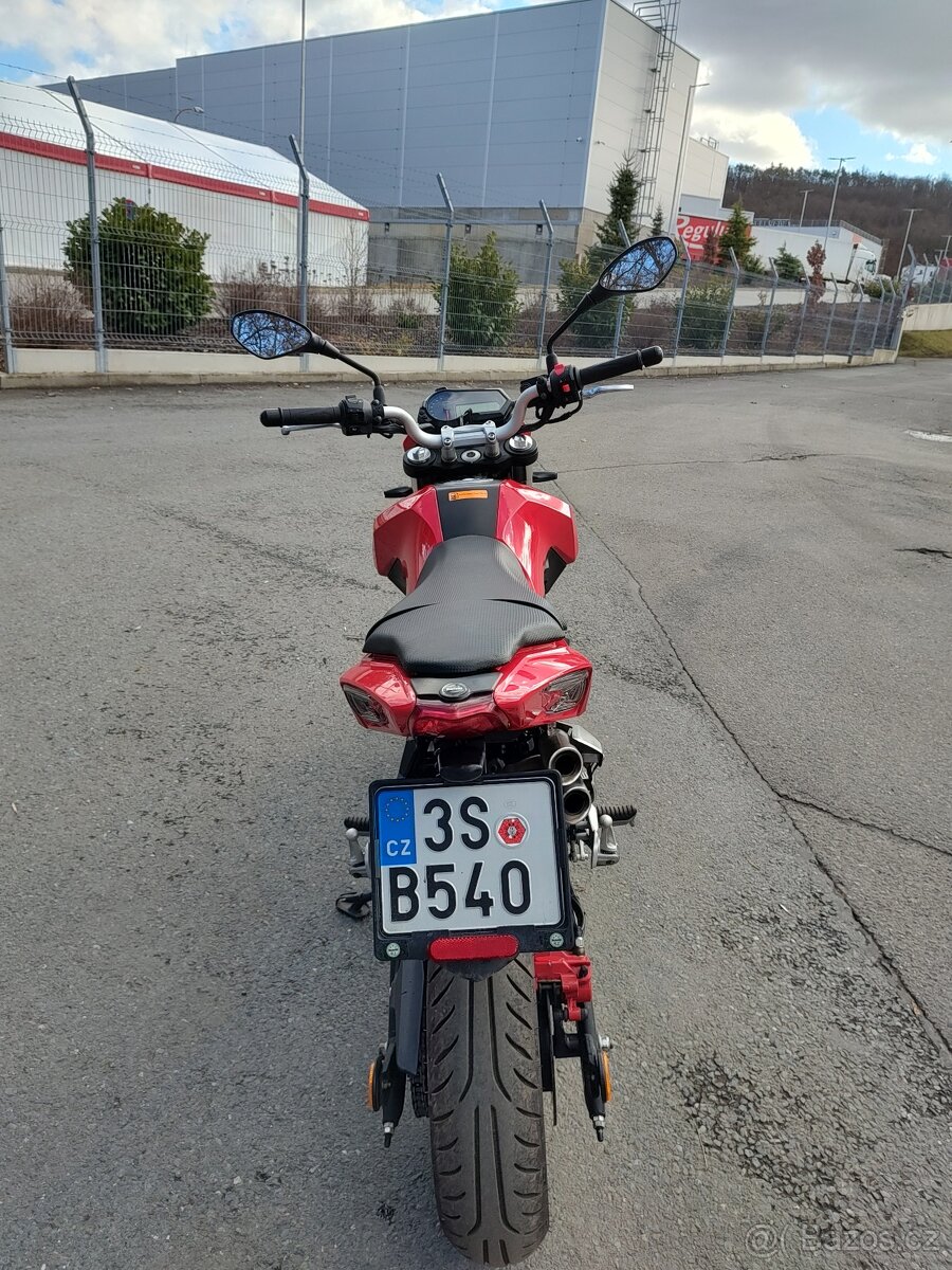 Benelli Tnt 125 - 8