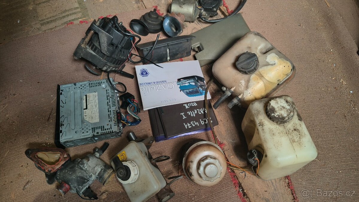 Gaz gazelle díly z vozu - 8