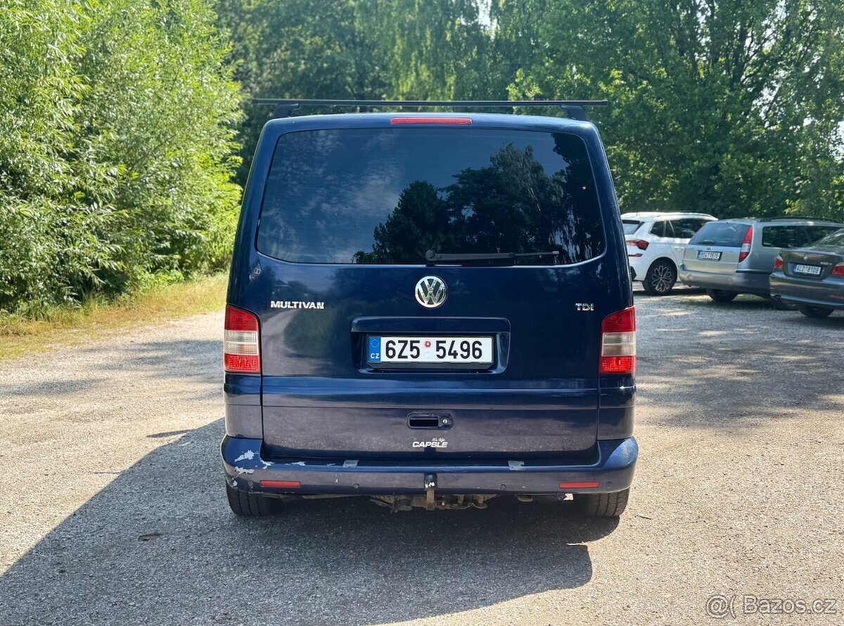 VW Multivan 2.5TDi Highline - 8
