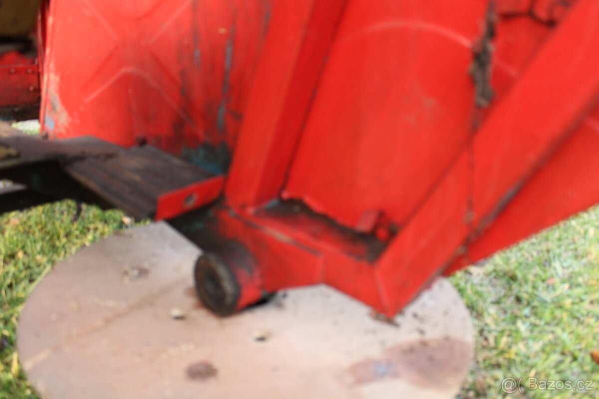 Zetor 6911 kabina kompletní pěkný stav - 8