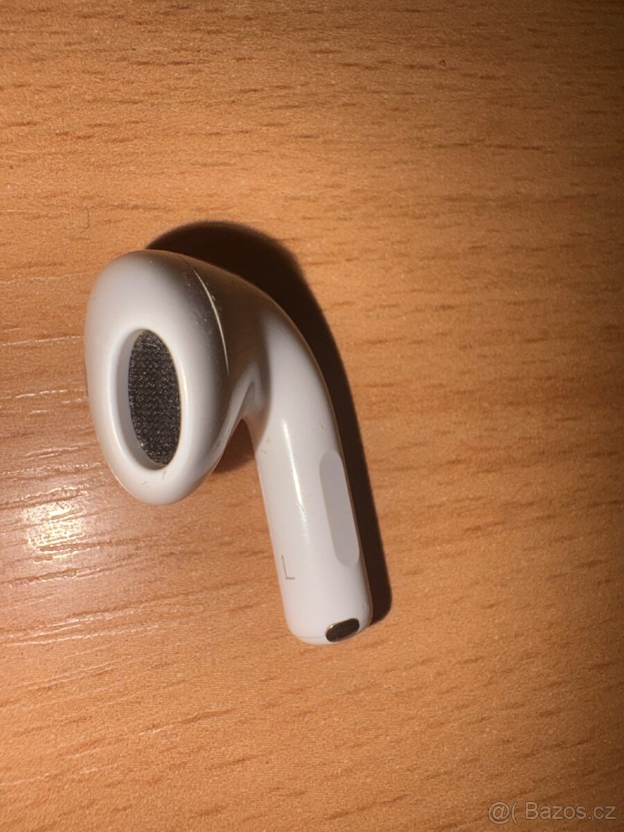 Airpods 4 - 8