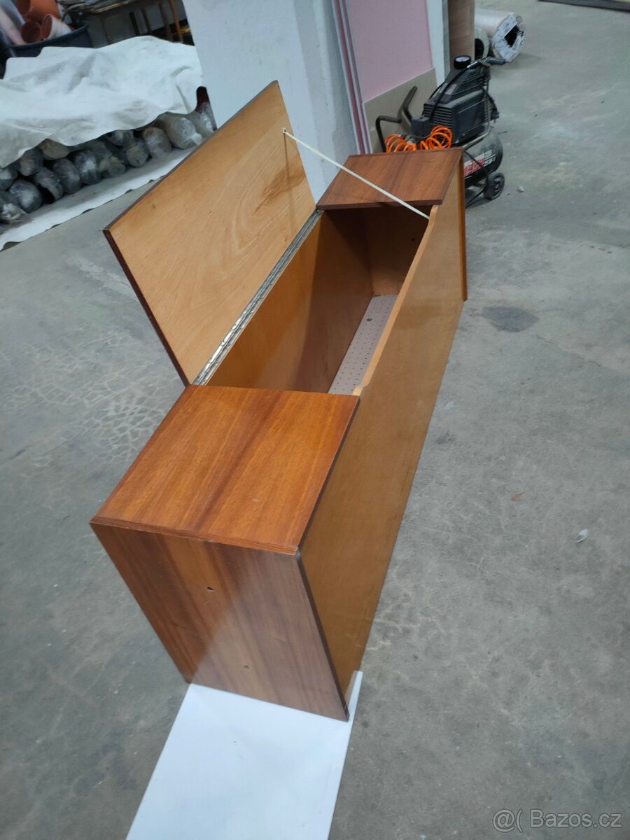 PEŘIŇÁK 70léta - 8