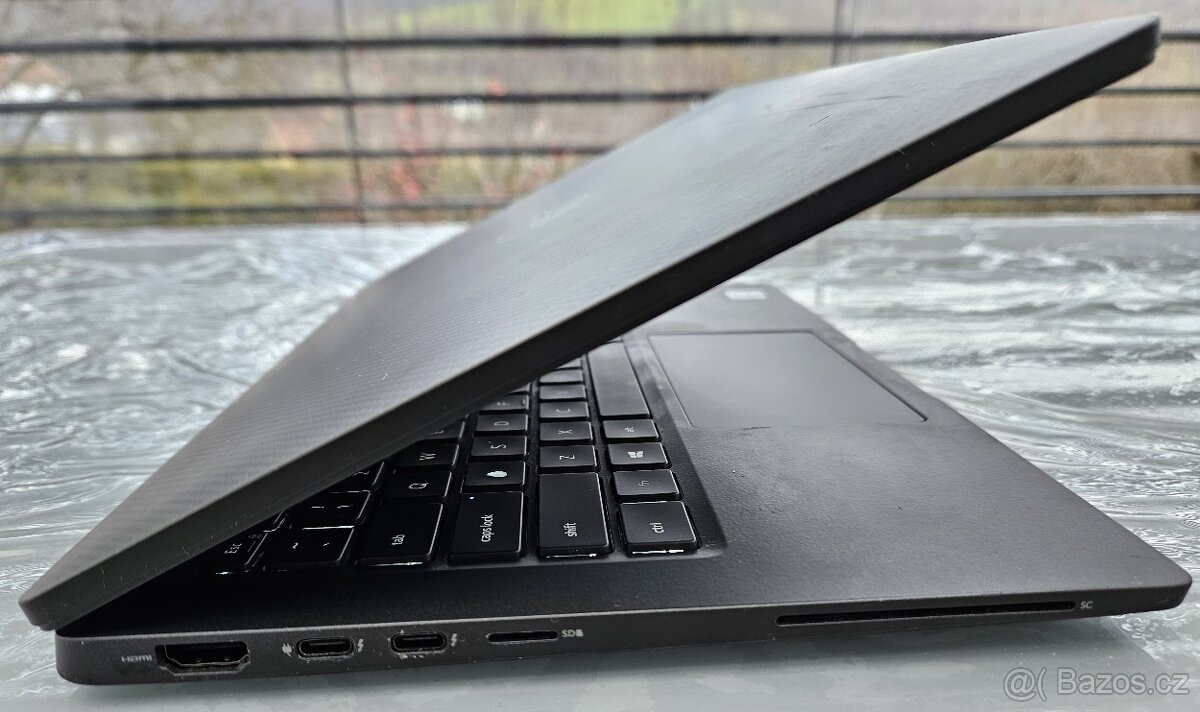 Notebook Dell Latitude 7410 i7-10610U/16 /512 SSD NVMe /14“ - 8