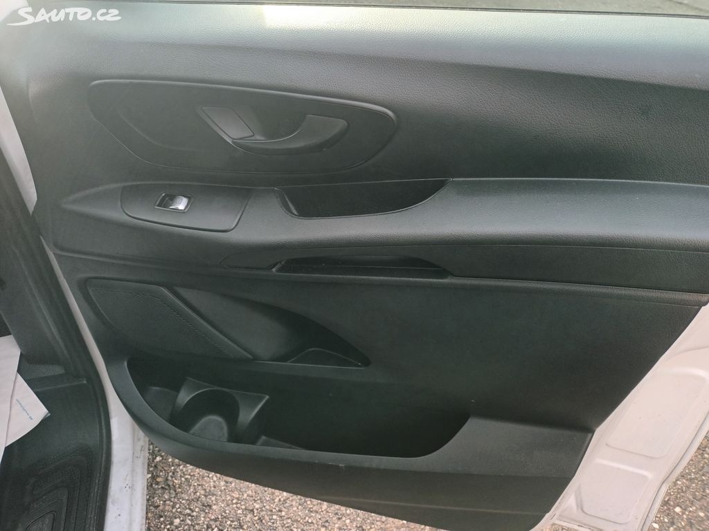 Mercedes-Benz Vito, 114 4X4 5SED 100KW - 8