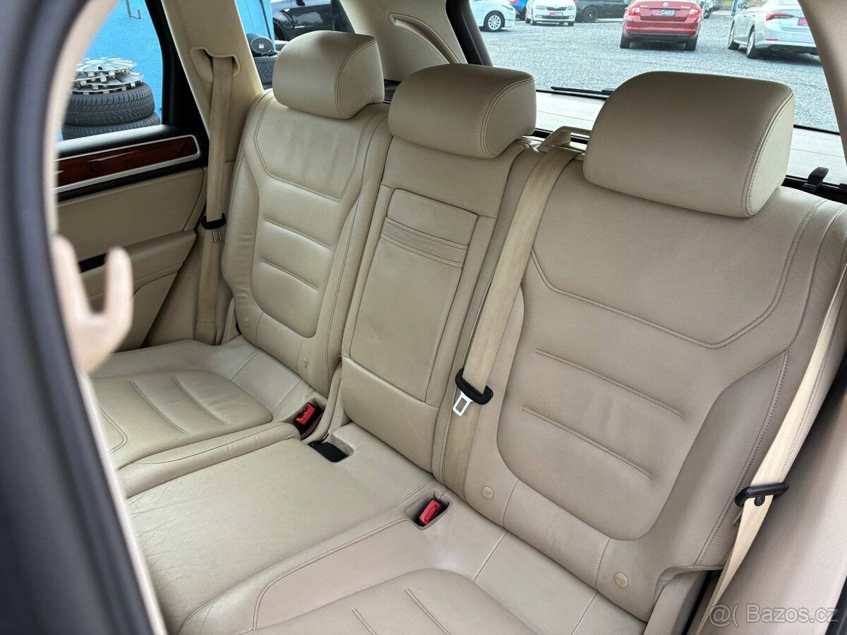 Volkswagen Touareg, 4,2TDi V8, FULL SERVIS, DPH, TOP - 8