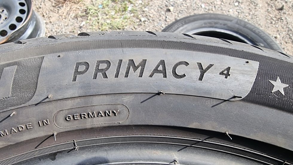 Letní pneu 225/50/18 Michelin - 8