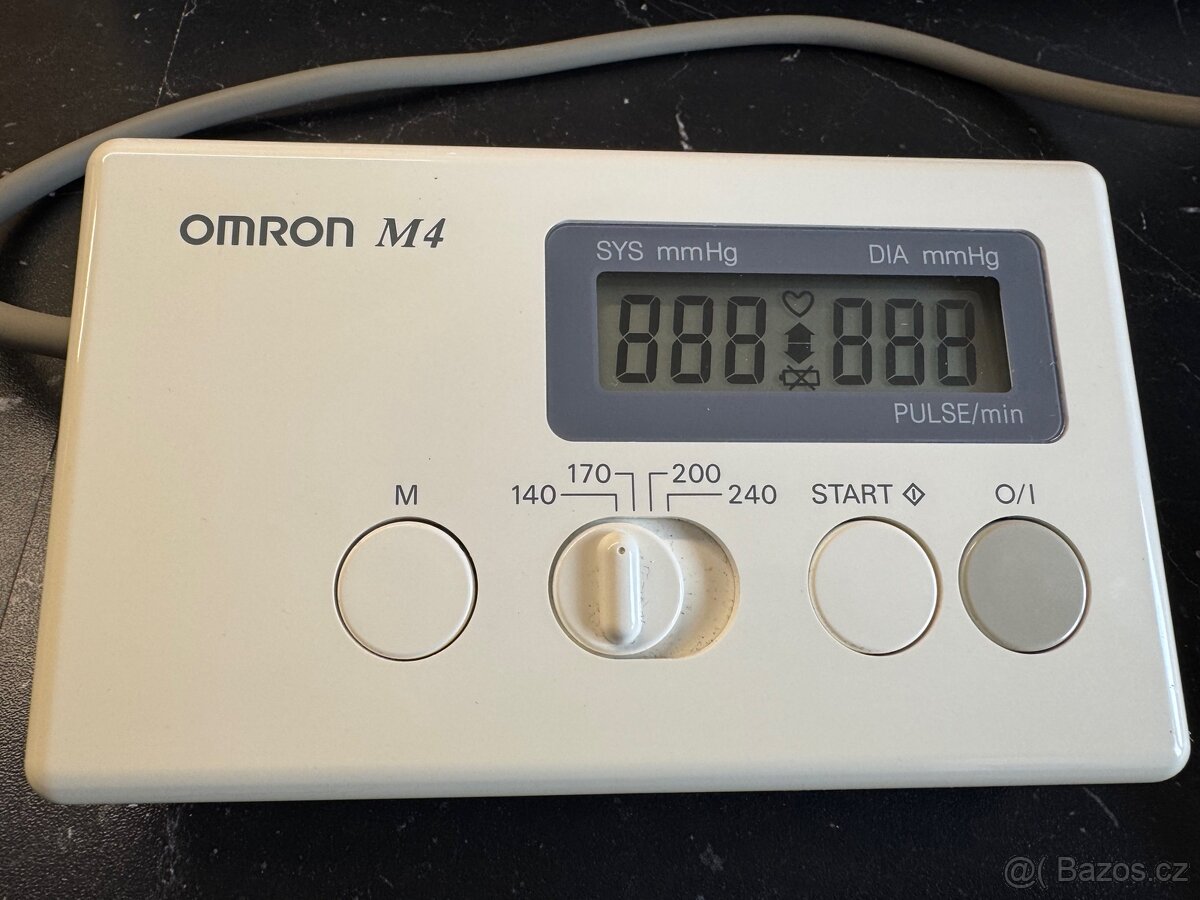 Digitální tlakoměr Omron M4 - 8