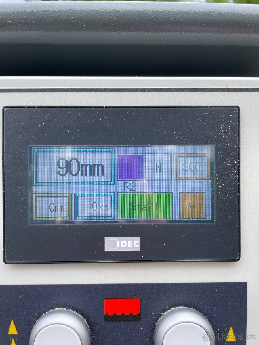 Kmenová pásová pila PILOUS CTR 750 EV - mobilní provedení - 8