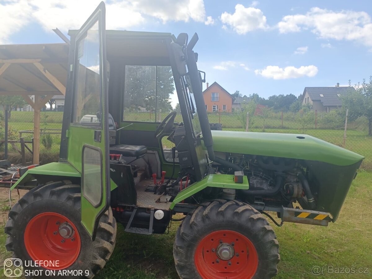 malotraktor 4x4 - 8