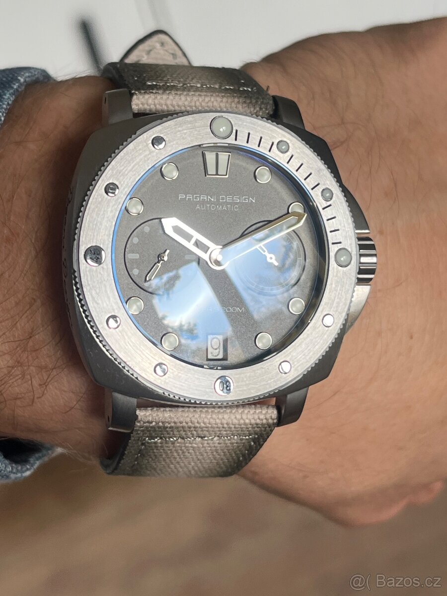 Pagani Design Automatic – Diver’s 200M - 8