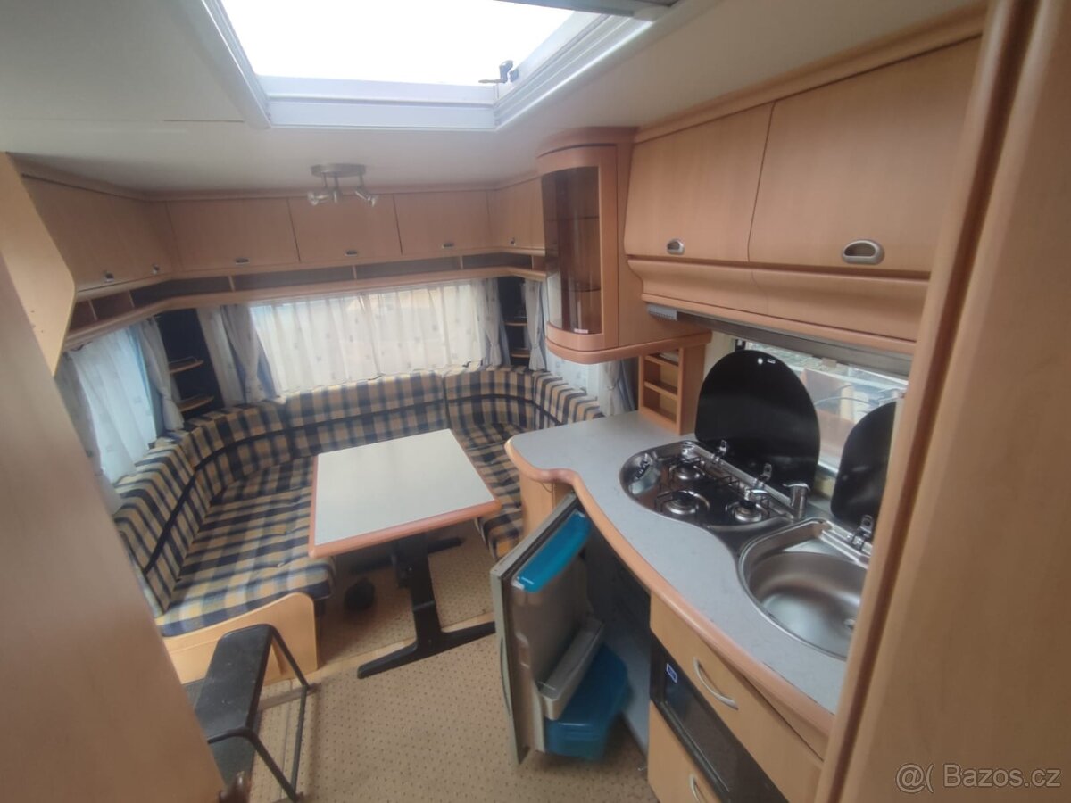 Hobby de Luxe 540 UL r.v. 2003, 100km/h, STK - 8