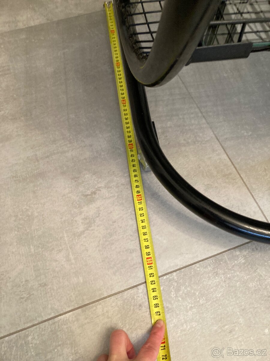 Kosmetické a masážní lehátko - 8