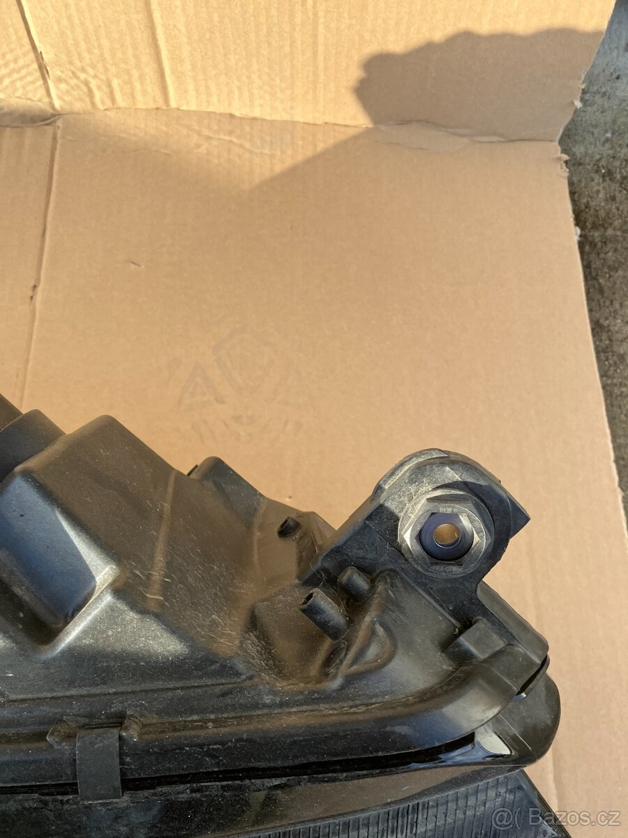 predni svetlo led skoda octavia 4 IV prave pravy - 8