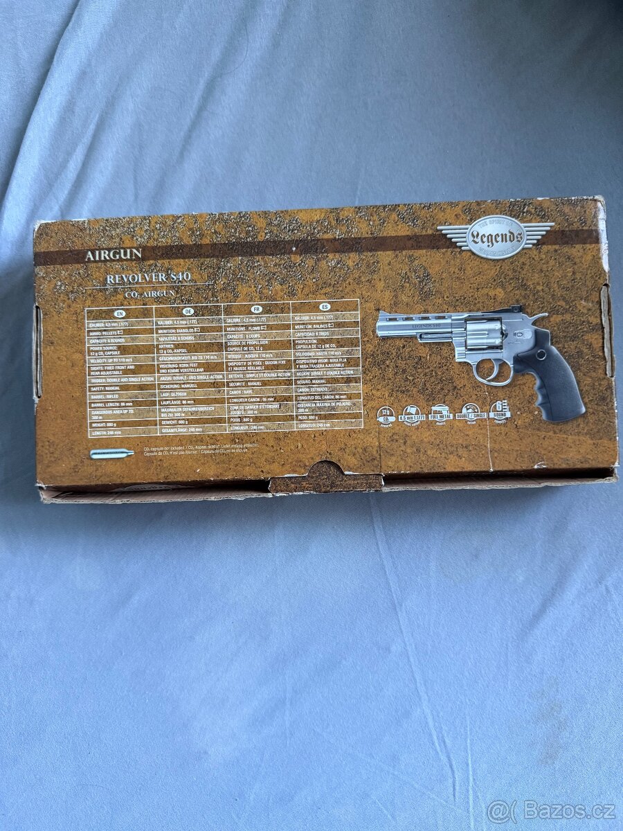 Revolver Umarex Legends S40 - 8